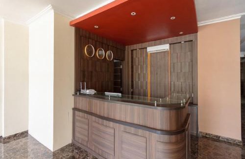 Panakkukang Hotel | RedDoorz Plus at Boulevard Panakkukang Makassar