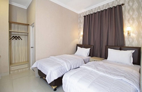 Gambir Hotel | RedDoorz Plus @ Cideng Barat