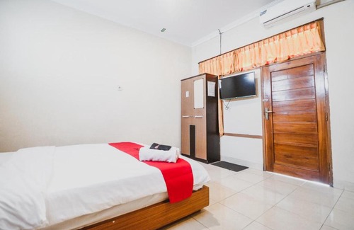 Sewon Hotel | RedDoorz Plus @ Jalan Parangtritis 2