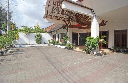 Yogyakarta Casa | RedDoorz Plus @ Taman Siswa 3