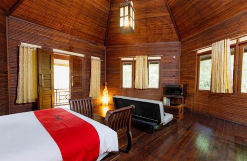 Pantai Indah Kapuk Casa | RedDoorz Resort @ Taman Wisata Mangrove