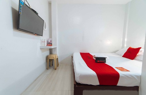 Binan City Casa | RedDoorz @ San Antonio Binan
