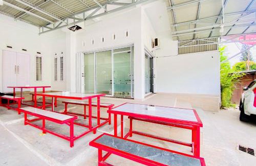 Bukittinggi Hotel | RedDoorz Syariah at GCL Bukittinggi