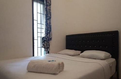 Bukittinggi Hotel | RedDoorz Syariah at Galliano Homestay Bukittinggi