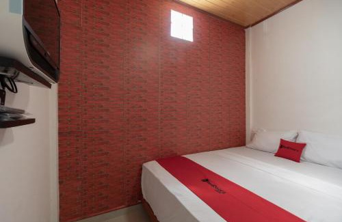 Palembang Hotel | RedDoorz Syariah near Jakabaring Sport City Palembang