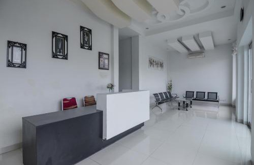 Jambi Casa | RedDoorz Syariah near Jamtos Jambi