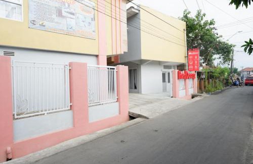 Purwokerto Casa | RedDoorz Syariah near RSUD Margono Purwokerto