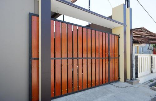 Tegal Casa | RedDoorz Syariah near Stasiun Tegal