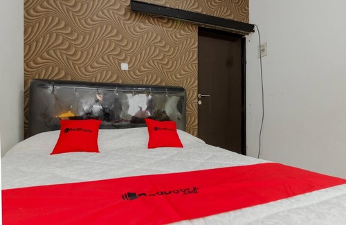 Bendungan Hilir Casa | RedDoorz Syariah @ Taman Bendungan Asahan