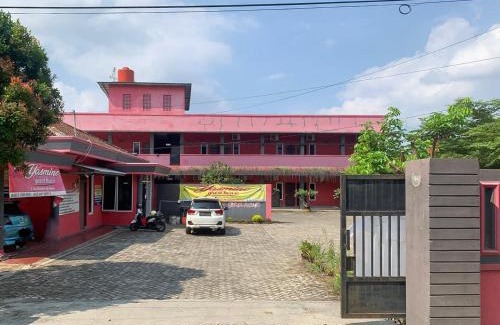 Bandar Lampung Hotel | RedDoorz Syariah Way Halim Lampung