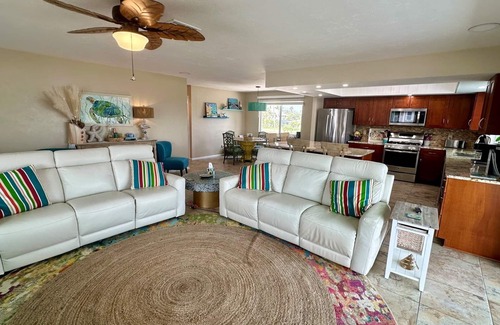 Laguna Shores Casa | Redfish Retreat - South End Pool Home