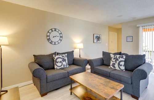 Sunset Reef Apartamento | Redington Shores Condo - Walk to the Beach!
