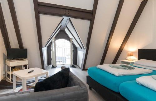 Red Light District Apartamento | RedLight District Smokers Friendly Private Studio