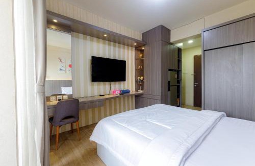 Cikarang Apartamento | RedLiving Apartemen Riverview Residence - UV Rooms Tower Mahakam with Netflix