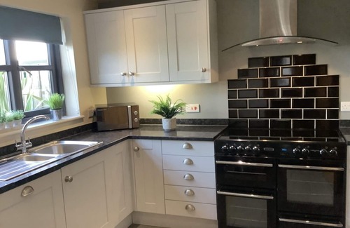 East Drayton Casa | Redroofs Barn Pet Friendly nea