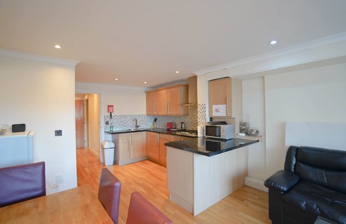 Waterloo Apartamento | *REDUCED*12 minutes to London Bridge - Immaculate City Balcony Apartment, Zone 1