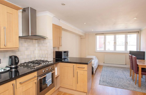 South Bank Apartamento | *Reduced* Southwark Two Bedroom Apartment