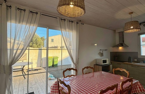 La Cotiniere Casa | PARA ALQUILAR EN LA CASA COTINIERE A 50 M DEL PUERTO DE PESCA A PARTIR DE LA 50 / NOCHE