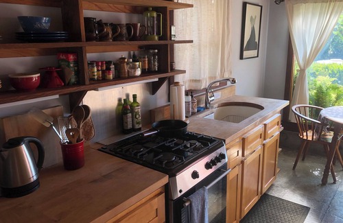 Jacoby Creek Apartamento | Redwood coast farm studio