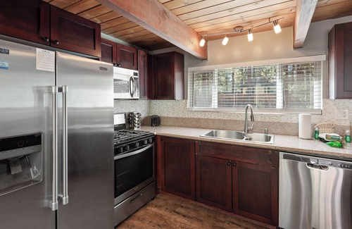 Big Bear Cabina | Redwood Elegance