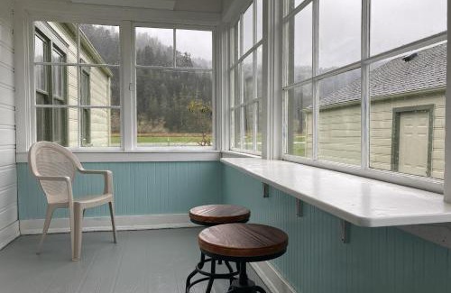 Orick Casa | Redwood Farmhouse in the Orick Valley