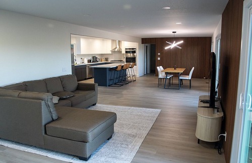 Los Gatos Casa | Redwood Haven: Your Santa Cruz Mountains Gateway