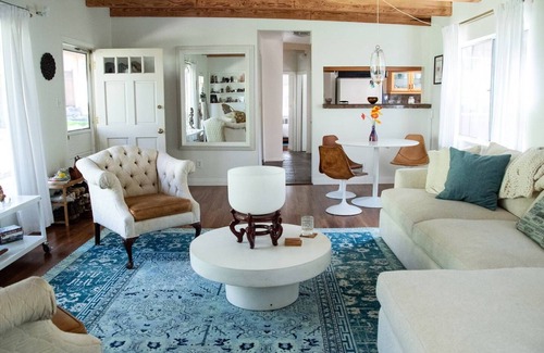 Topanga Casa | Redwood House☀️Magical Topanga Getaway Park Access