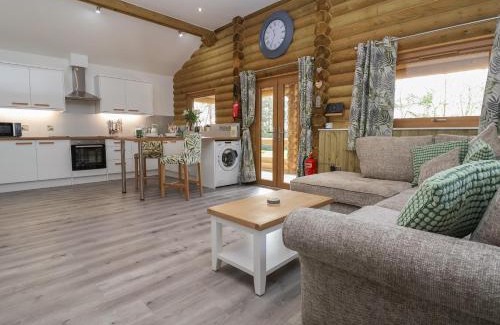 Welsh Frankton Casa | Redwood Lodge