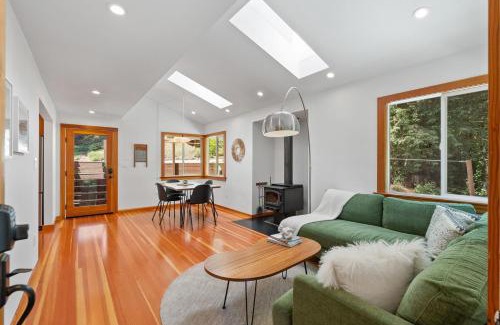 Ben Lomond Casa | Redwood Oasis - Eco-luxury cabin with hot tub in the Santa Cruz Mountains