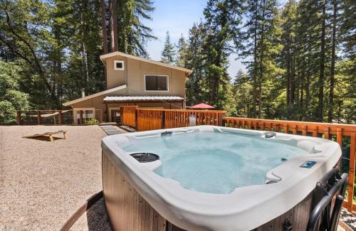 Ben Lomond Casa | Redwood Oasis - Eco-luxury cabin with hot tub in the Santa Cruz Mountains