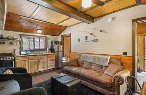 Indian River Casa | Reed's on the River Cabin 6