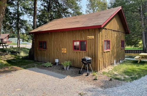 Indian River Casa | Reed's on the River Cabin 2