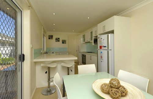 Fingal Bay Casa | Reef Close 1 2