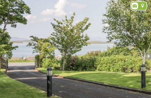 Westport Apartamento | Reek View - Two Bedroom cottage