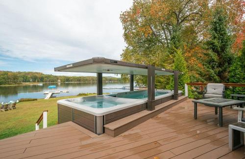 Swanton Casa | Reel Chill- 4 bedroom home with Dock, Swimspa, Hot tub!
