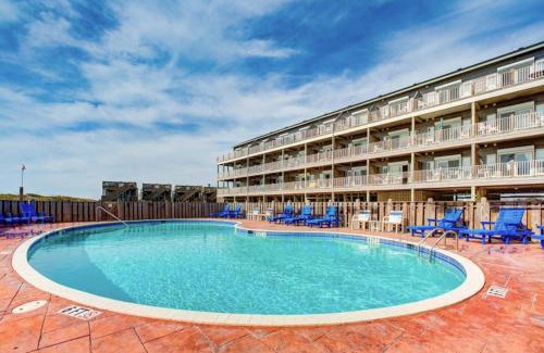 Hatteras Apartamento | Reel Deal 851 #208DS-H