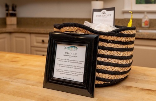 Bracey Casa | Reel Happiness on Lake Gaston