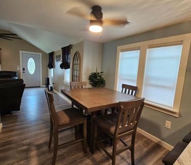 Houghton Lake Casa | Reel Relaxin Retreat to Getaway!