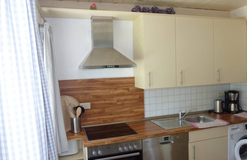 Wasserkoog Casa | Reetdach-appartement "wasserkoog 22" in Tetenbüll für 2 Personen