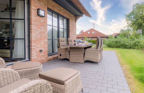 Eiderstedt Apartamento | Reetdachhaus Friesentraum