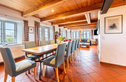 Poppenbull Casa | Reetdachhaus Poppenbuell