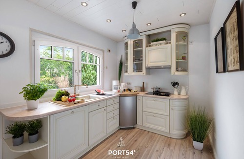 Selk Casa | Reethüs Schleiblick - sauna, whirlpool, wellness shower, terrace, garden, barbecue