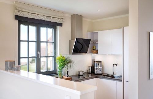 Kreptitz Casa | Reetland am Meer - Premium Reetdachvilla mit 2 Schlafzimmern, Sauna und Kamin E11
