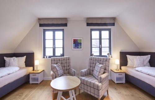 Kreptitz Casa | Reetland am Meer - Premium Reetdachvilla mit 2 Schlafzimmern, Sauna und Kamin E22