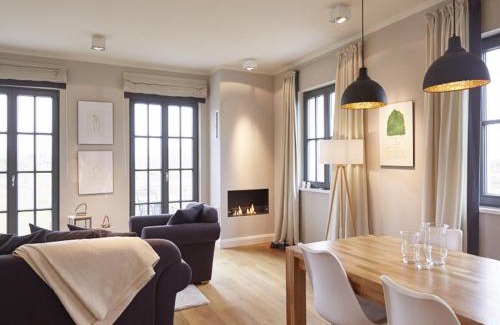 Kreptitz Casa | Reetland am Meer - Superior Reetdachvilla mit 2 Schlafzimmern und Kamin E26