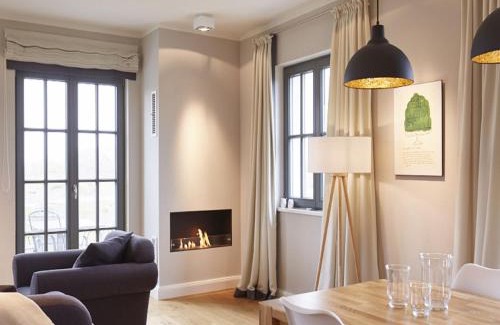Kreptitz Casa | Reetland am Meer - Superior Reetdachvilla mit 2 Schlafzimmern und Kamin E26