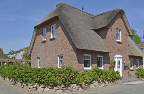 Utersum Casa | Reetstern Utersum Comfortable holiday residence