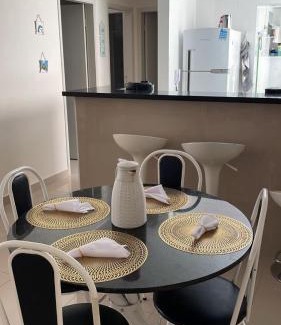 Jardim Ana Maria Apartamento | Refúgio Familiar na Enseada Guarujá Condominio Vinä Del Mar AC e Wifi