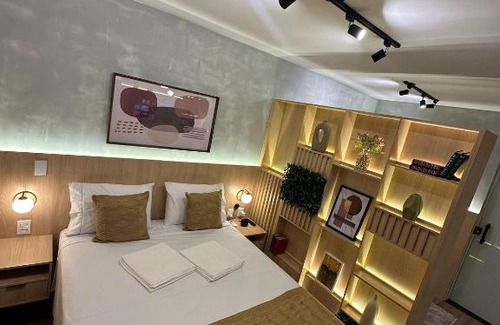 Sorocaba Apartamento | Refúgio romântico com Jacuzzi só sua! Espumante de cortesia!