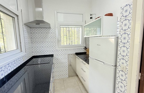 Roses Chalet De Esquí | Ref. Cad21 - VILLA CON PISCINA Y VISTA AL MAR